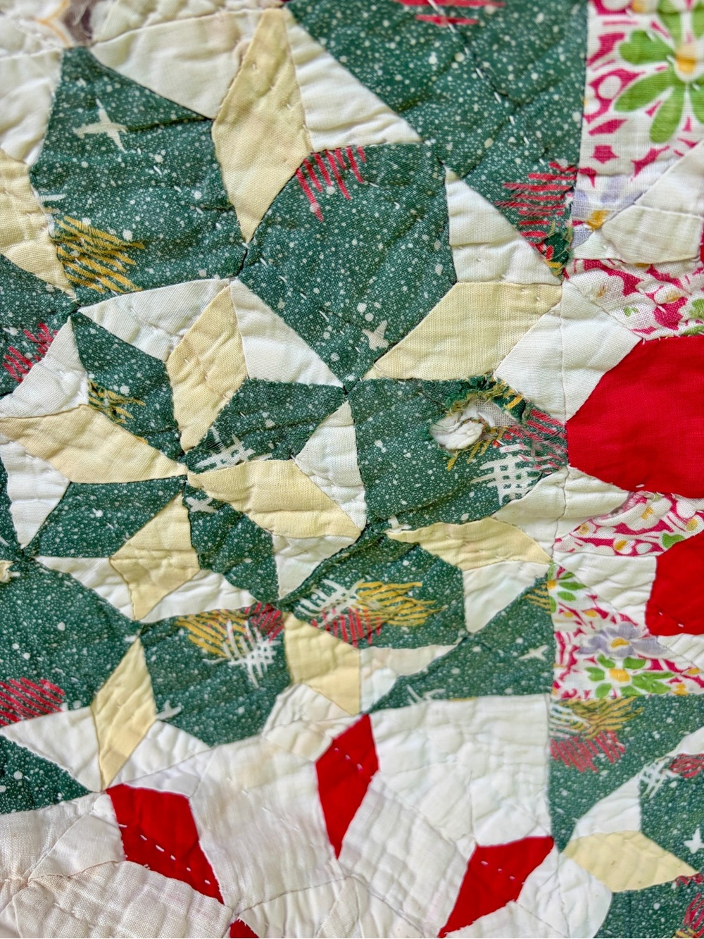 Vintage Feedsack Hand-Stitched La Conner Stars Quilt - 72x57 - Picture 11 of 17